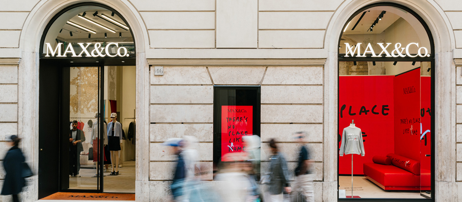 Roma Maxandco Hero Desktop Maxandco
